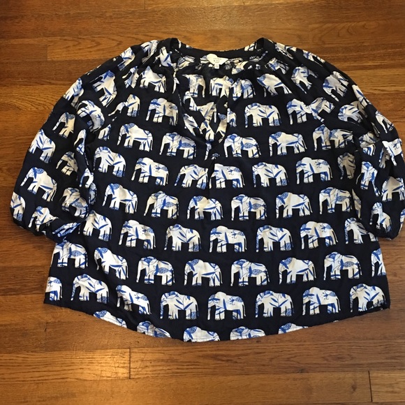 crown & ivy Tops - NWOT Crown and Ivy Peasant Blouse Elephants 2X
